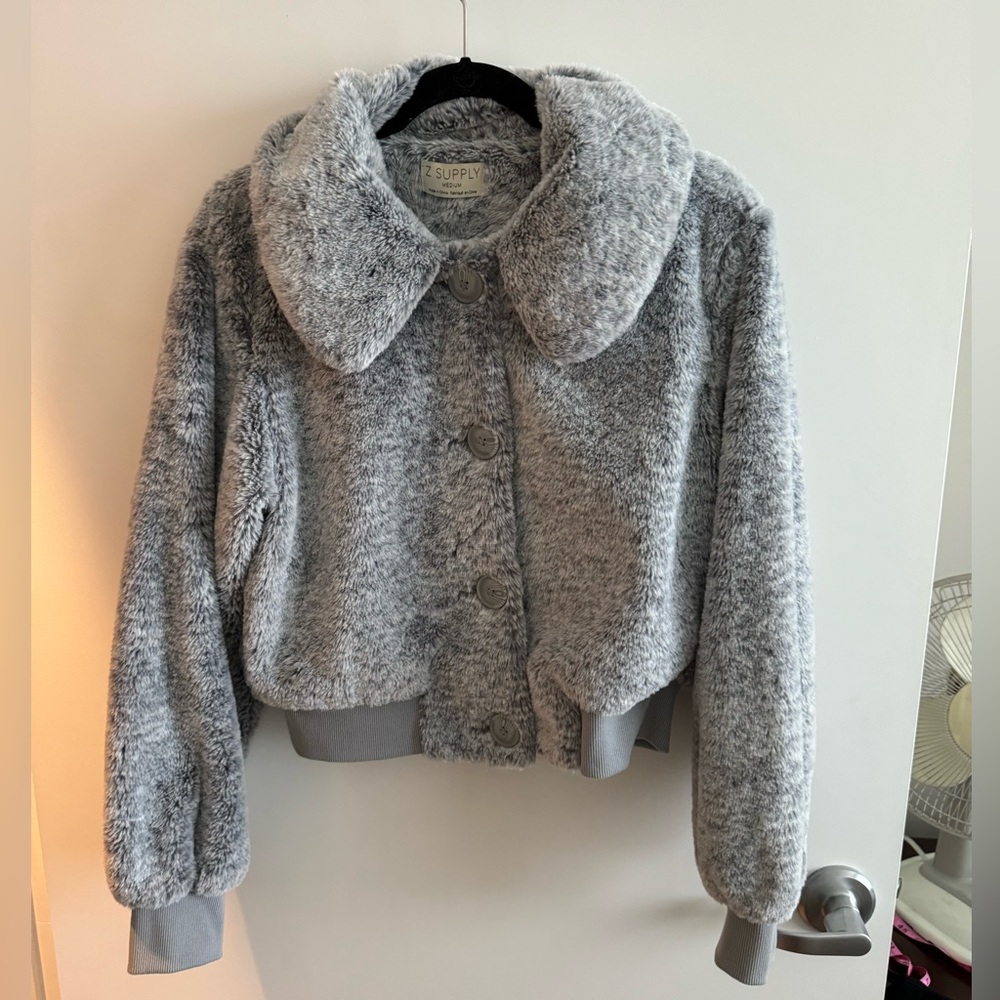 Z-Supply Cropped Grey/Blue Furry Jacket - Size M